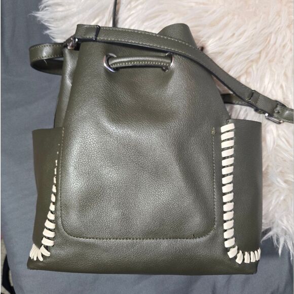Zara Basic Green Bucket Bag Faux Leather - Picture 8 of 16